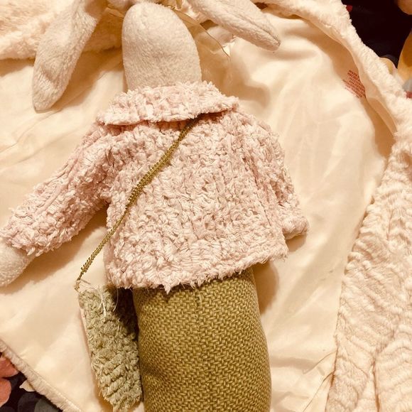 Easter Banny Doll - Picture 5 of 5